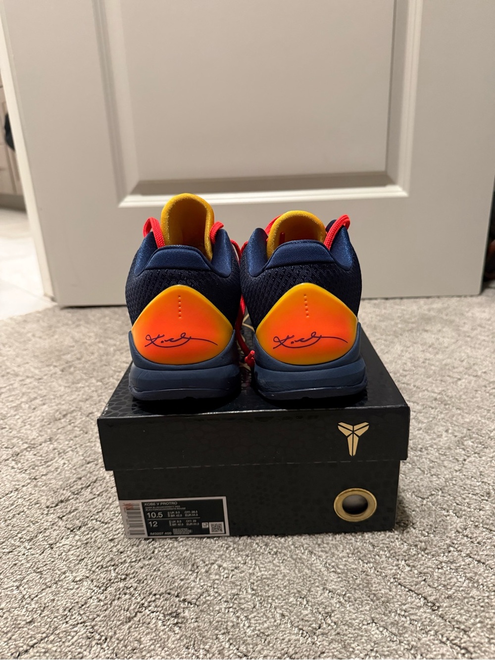 Nike Kobe 5 “Caitlin Clark” Basketball shoes 10.5 - Picture 2 of 7